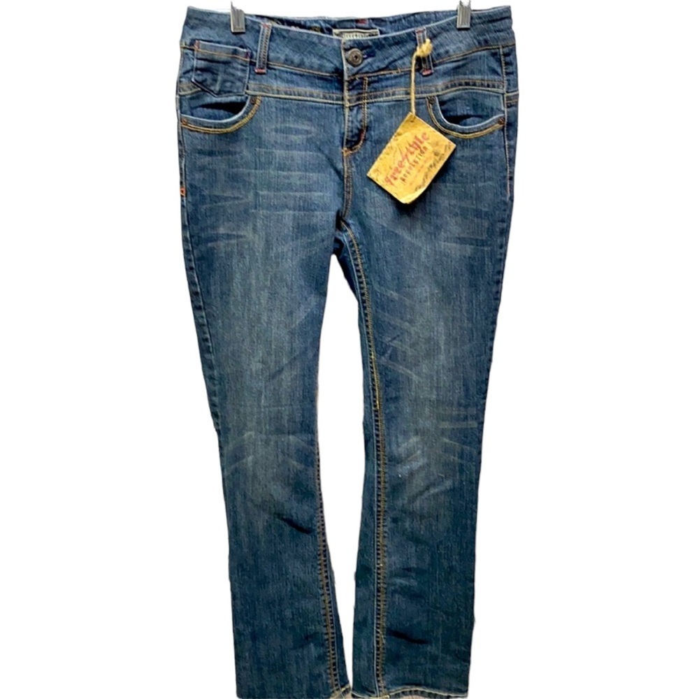 Freestyle Revolution Embroidered Jeans